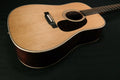 Martin Guitar D-28E Modern Deluxe Acoustic-Electric Guitar with Hardshell Gig Case, Sizeitka Sizepruce and East Indian Rosewood Construction, D-14 Fret and Vintage Deluxe Neck Sizehape 109