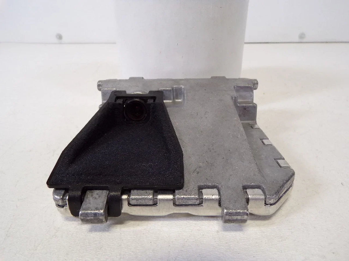 Pre-Owned 12-14 Mercedes-Benz CLSize Windshield Mounted Multipurpose Camera OEM LKQ (Good)