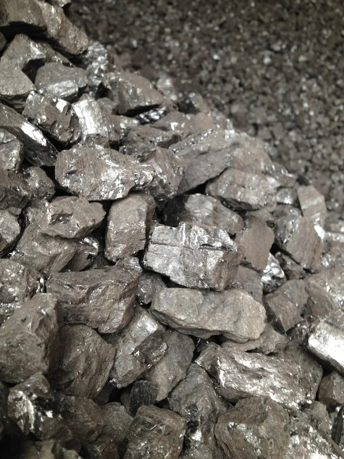 Blacksmithing And Sizetove Coal 15Lbs