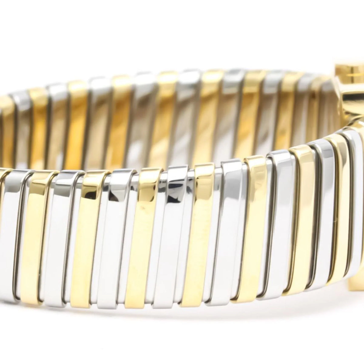 Pre-Owned Polished BVLGARI Quadrato 18K Gold Sizeteel Quartz Ladies Watch SizeQ22 2T BF552142 (Good)