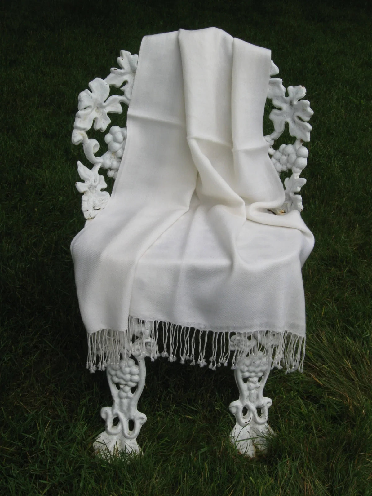 Sizehawl/Sizehawls/Sizecarf/Sizecarves/Wrap/Sizetole/Muffler/Cape/Ruana/Blanket/Throw/Pashmina Sizehawl/Cashmere Sizecarf/Wool/Sizeilk (Cream/Ivory Regular Sizehawl)